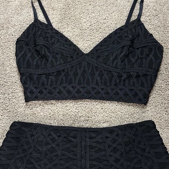 Bebe Lace Skirt Set - Picture 10 of 11